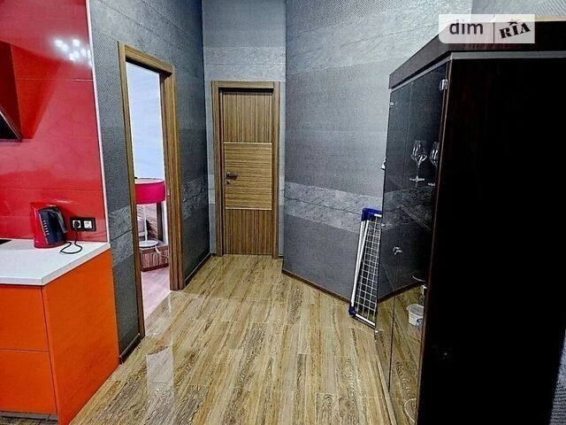 Sale of 1-room apartment 55 sq. m on Mykola Mikhnovsky Blvd. 14-1