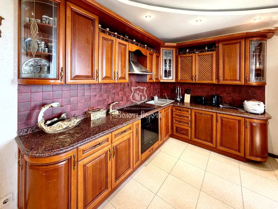 Apartment. Kyiv, Lukretska St. (Levitana)