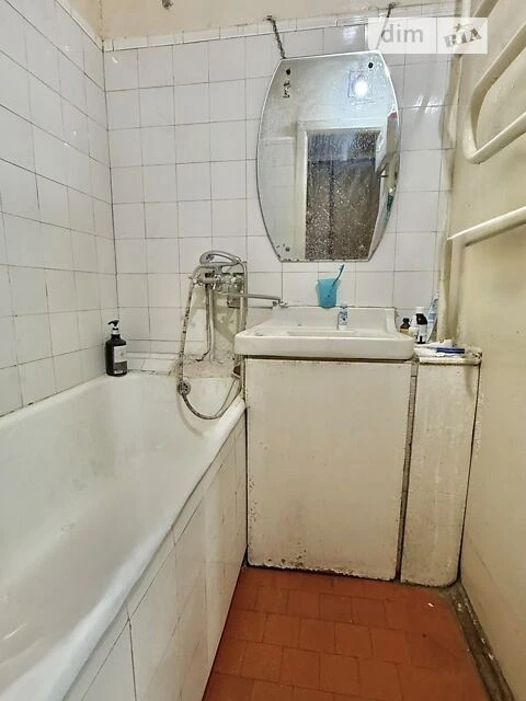 Sale of 3-room apartment 56 sq. m on Myropilska Street 3 • ID 3473