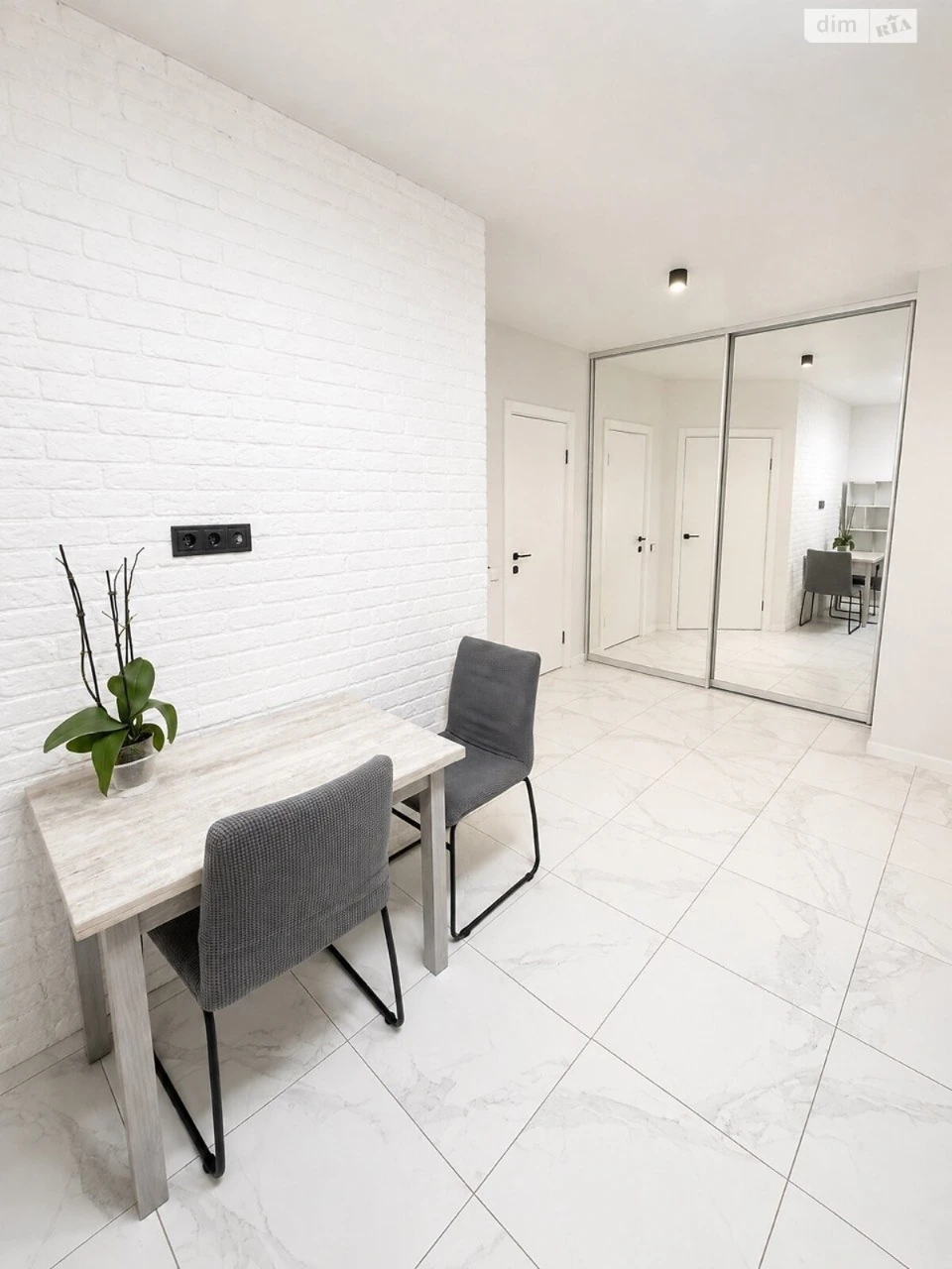 For sale Apartment Kyivskyi