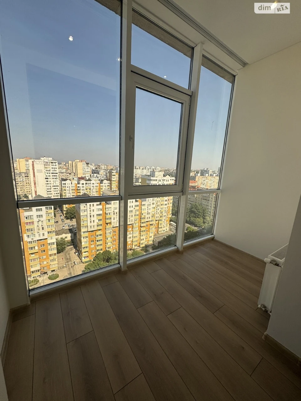 Продажа квартир Приморский.