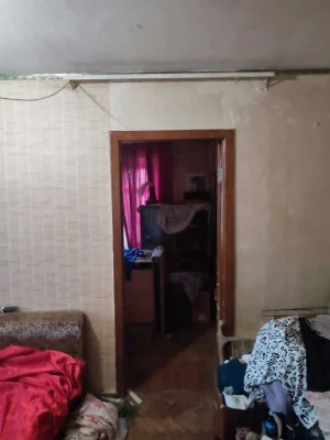 2-room apartment at 18 Boychuk (Kikvidze) Street, Zviryn metro station