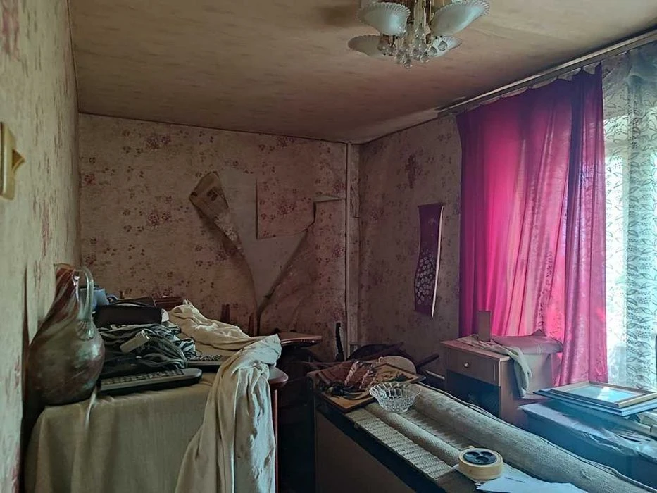2-room apartment at 18 Boychuk (Kikvidze) Street, Zviryn metro station