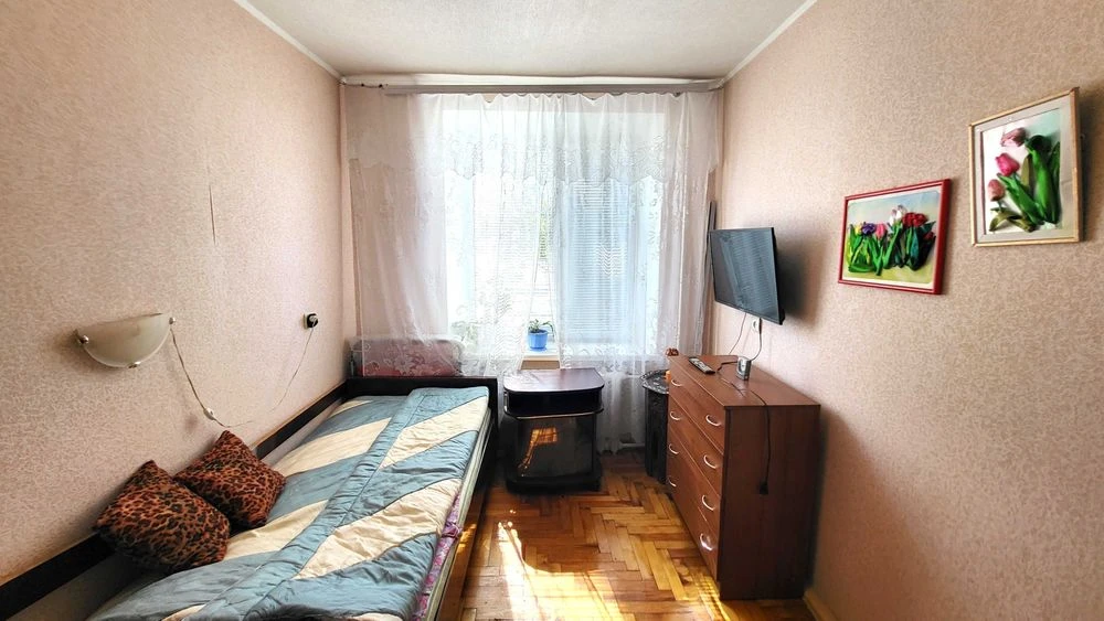 Продаж 2-х к.кв. вул. Українська буд. 13 (5/9) біля Малого р
