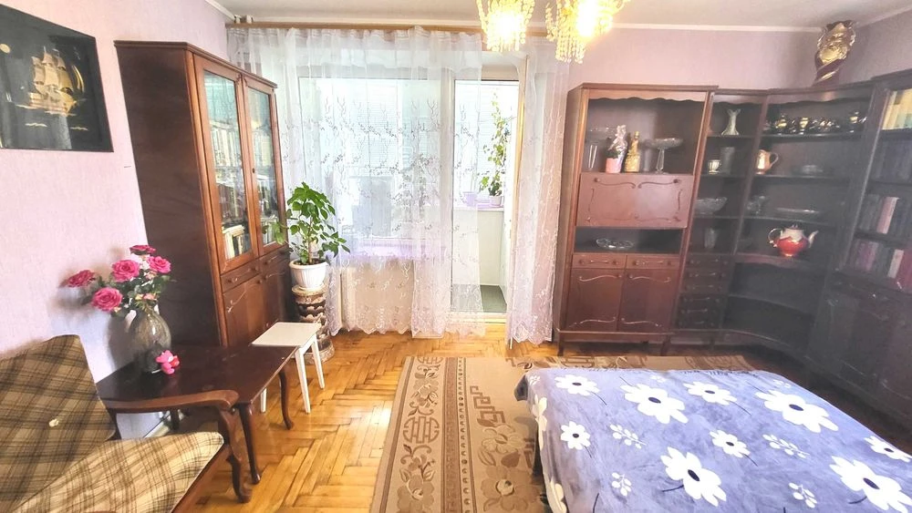 Продаж 2-х к.кв. вул. Українська буд. 13 (5/9) біля Малого р