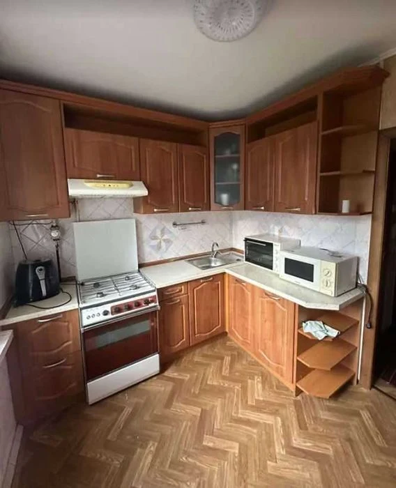 3х кімнатна в Центрі, поверх 5/9, площа 68м2, Нове плануванн