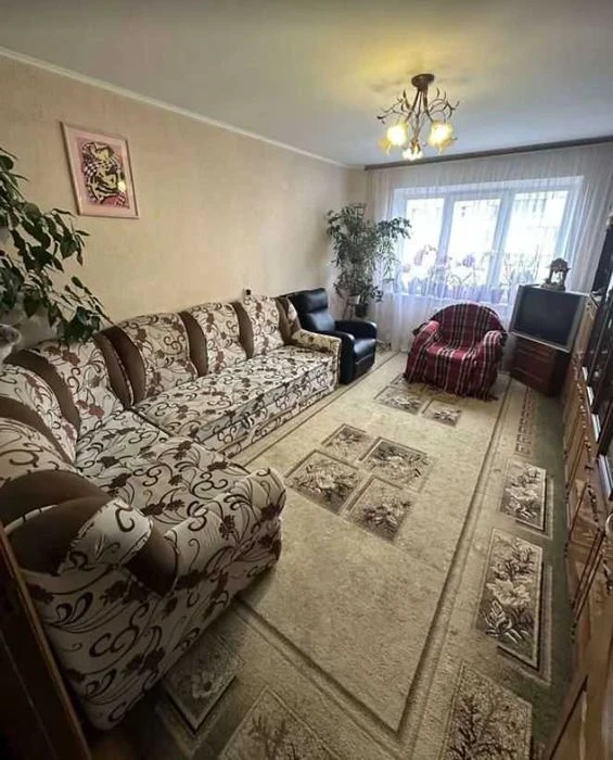 3х кімнатна в Центрі, поверх 5/9, площа 68м2, Нове плануванн