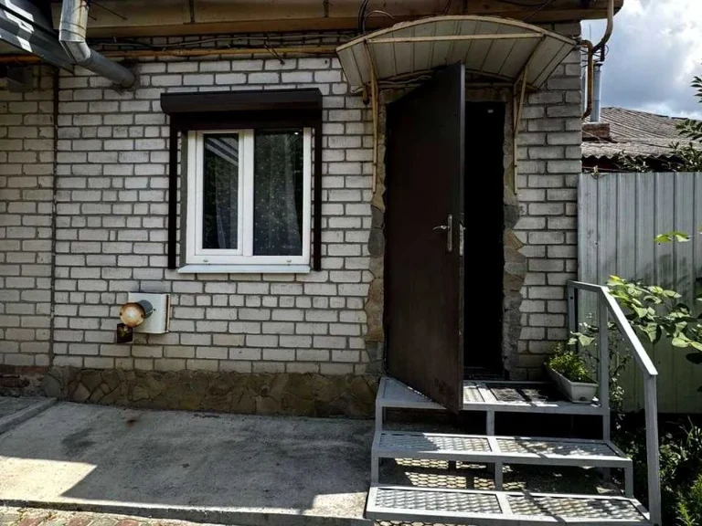 Будинок. Харків, Квіткинська вул.