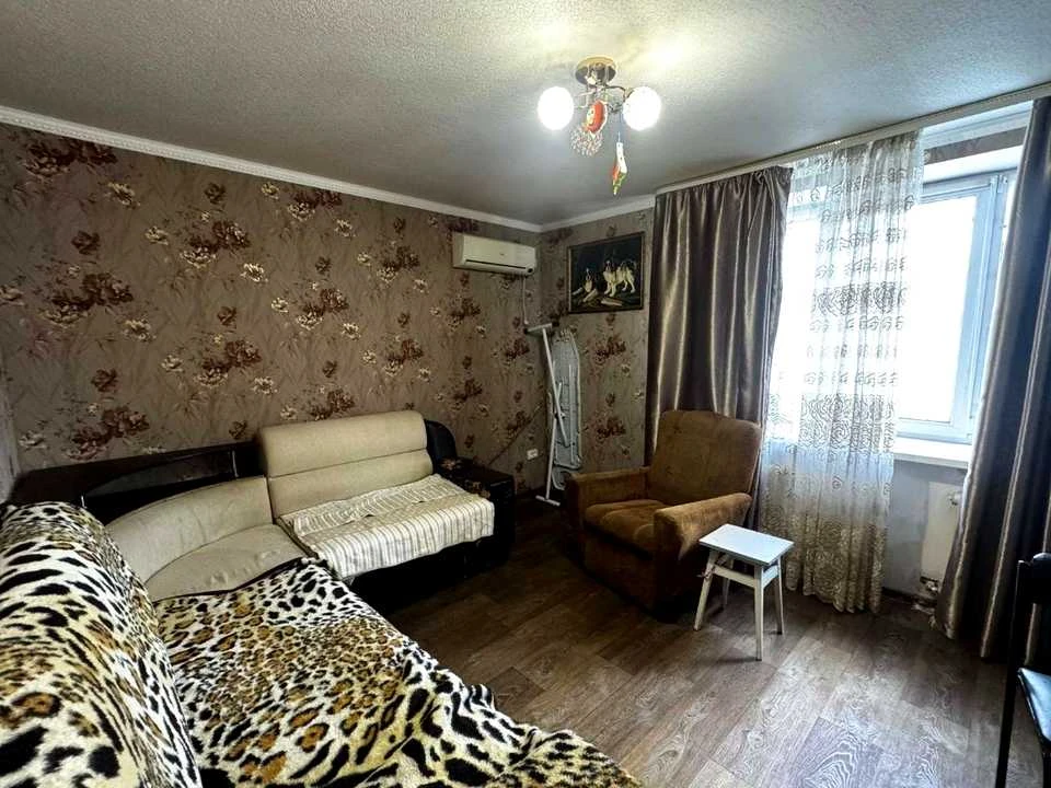 Будинок. Харків, Квіткинська вул.
