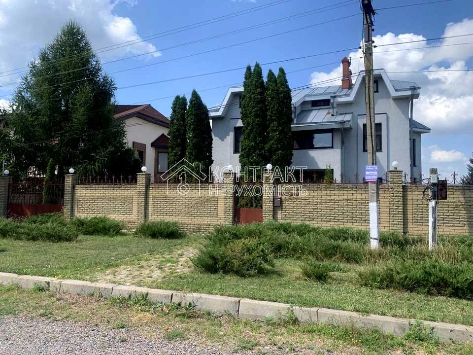 Будинок. Харків, Лозовеньківський просп.
