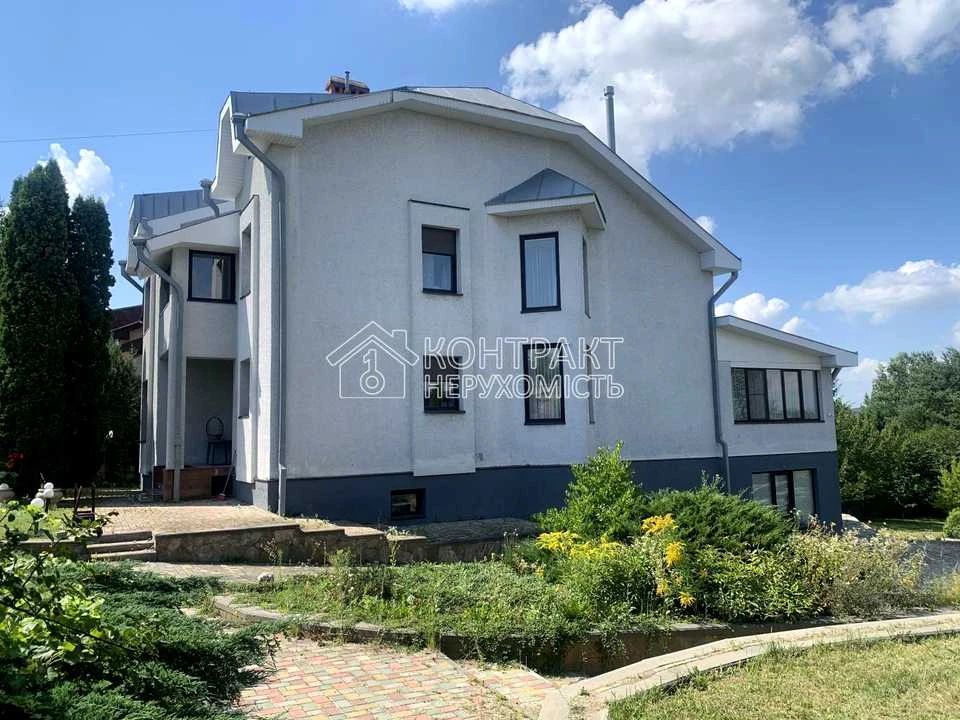 Будинок. Харків, Лозовеньківський просп.