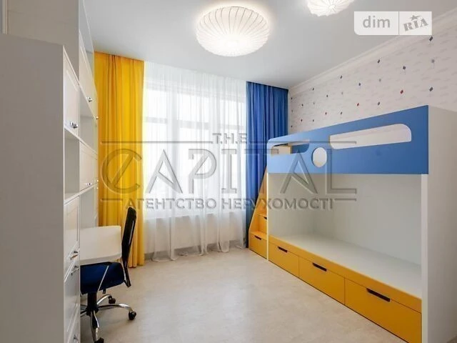 Sale of 3-room apartment 120 sq. m. on Andriy Verkhoglyada St. 7 • I