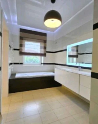 Продам 2х этажный дом 130м2 Холодная гора   SM