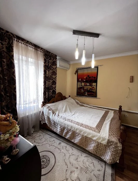 Дом  в центре Холодной горы с евро рем. 75 м2. Старт-110000$