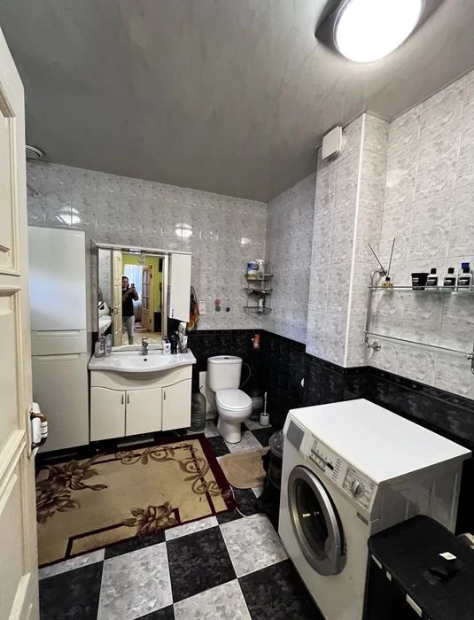 Дом  в центре Холодной горы с евро рем. 75 м2. Старт-110000$