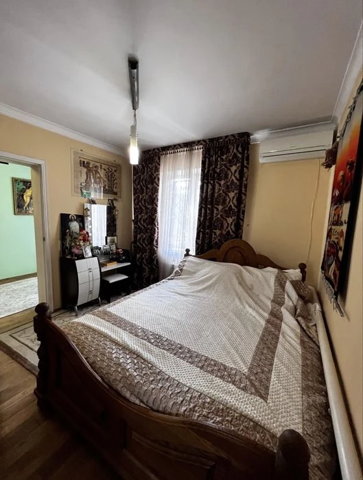 Дом  в центре Холодной горы с евро рем. 75 м2. Старт-110000$