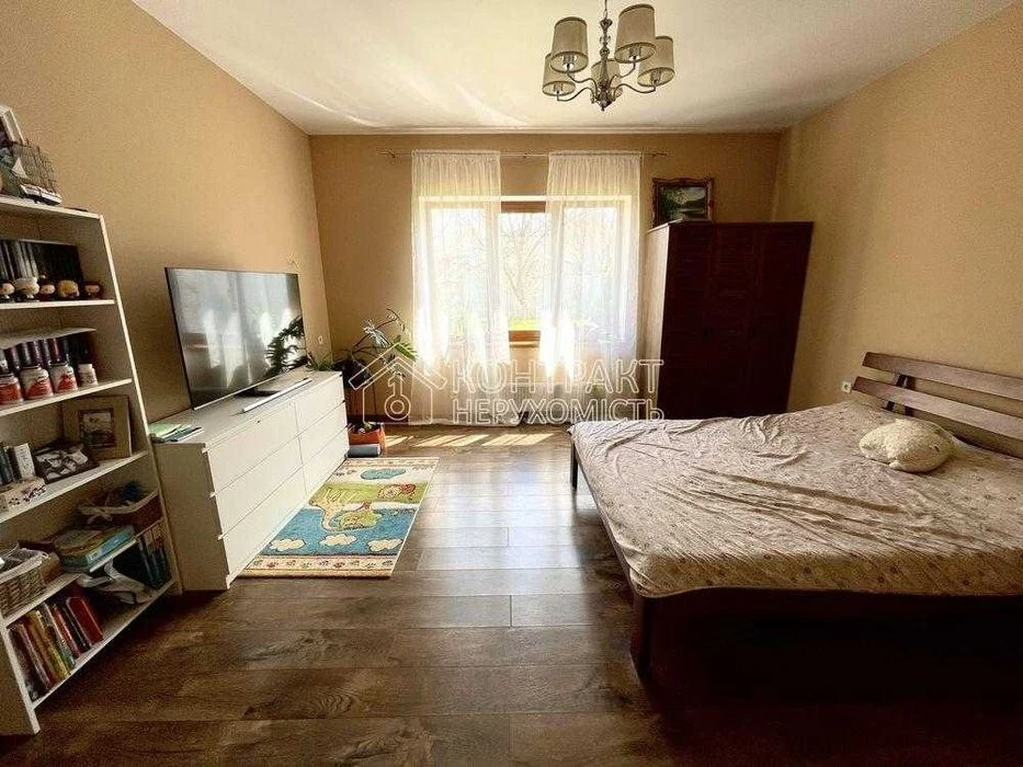 Продаж сучасного будинку 180м²