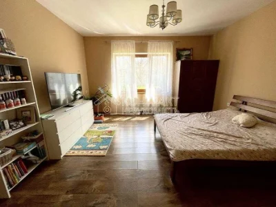 Продаж сучасного будинку 180м²