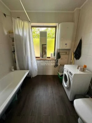 Продаж сучасного будинку 180м²