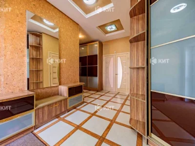 Будинок. Харків, Луї Пастера вул.