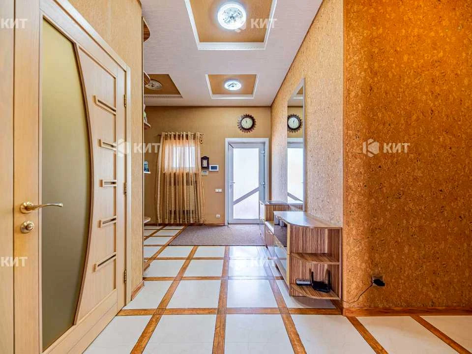 Будинок. Харків, Луї Пастера вул.