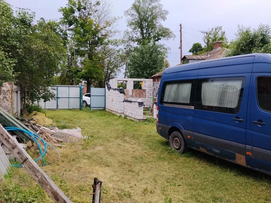 Продам полдома на Сартировке