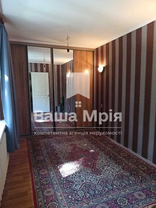 Продаж! Трьохкімнатна квартира на Браїлках