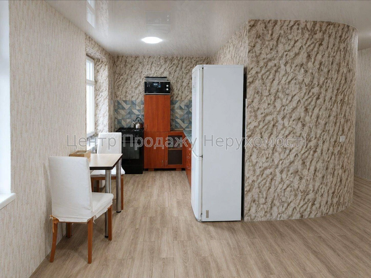 1-room apartment for sale, 43 m², 3/9 floor, Kyiv - wonderful variety