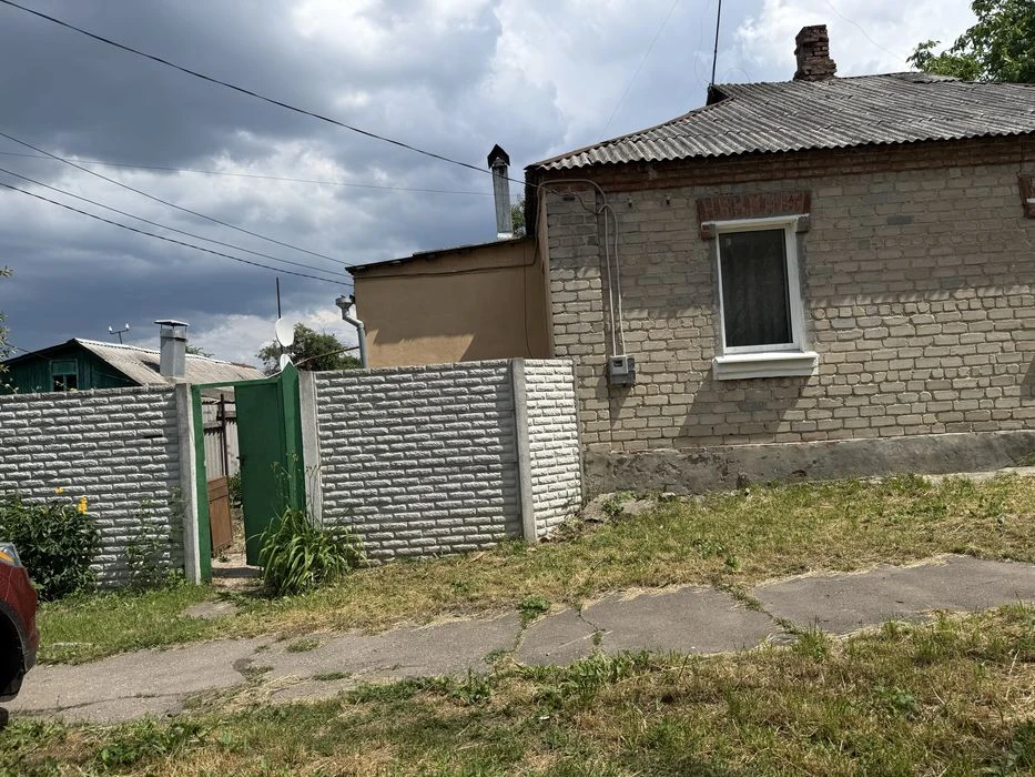 Продам  большую часть дома Немышлянская метро Турбоатом 5 ми