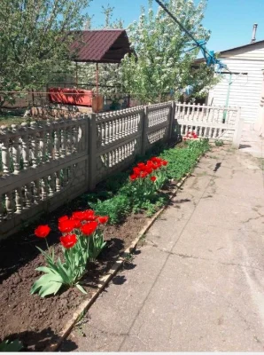 Продам капітальний житловий будинок, 10 хвилин від метро Інд