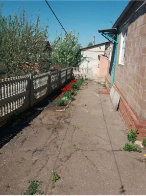 Продам капітальний житловий будинок, 10 хвилин від метро Інд