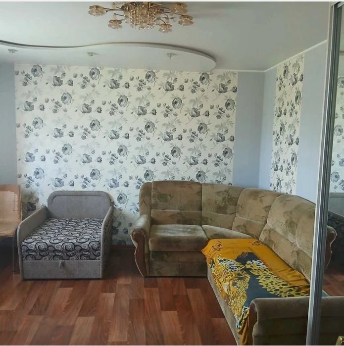 Продам капітальний житловий будинок, 10 хвилин від метро Інд