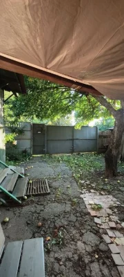 Продам‼️часть дома 65м², свой двор, метро Холодная гора