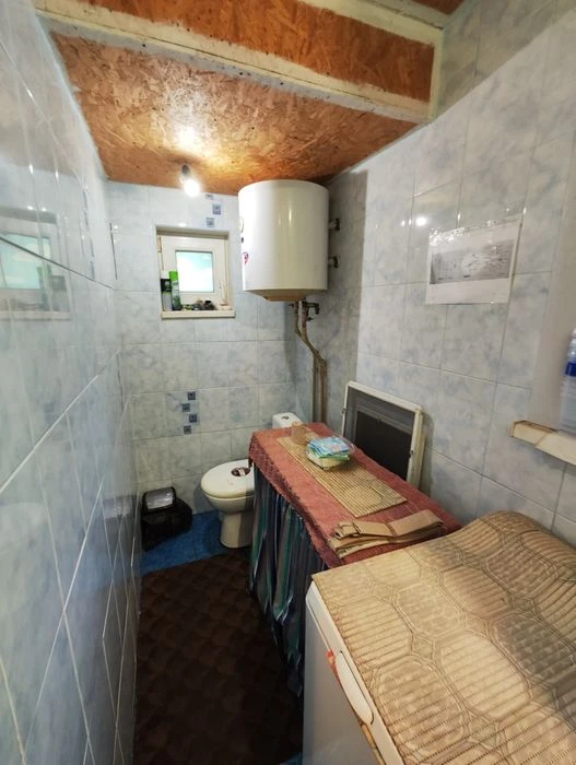 Продам‼️часть дома 65м², свой двор, метро Холодная гора