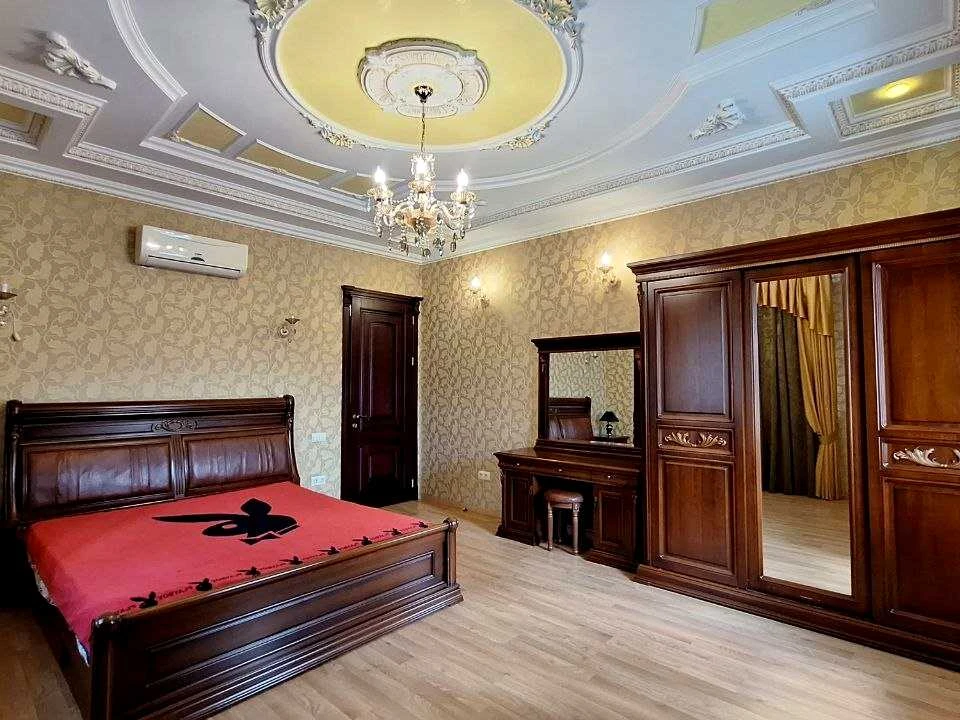 Будинок. Харків, Каденюка вул. (Танкопія)
