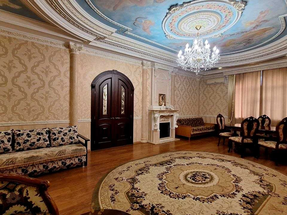Будинок. Харків, Каденюка вул. (Танкопія)