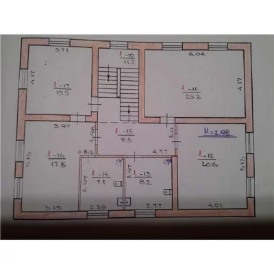 Продам свій будинок  в районі Основа .