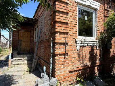 Будинок. Харків, Басейна вул.