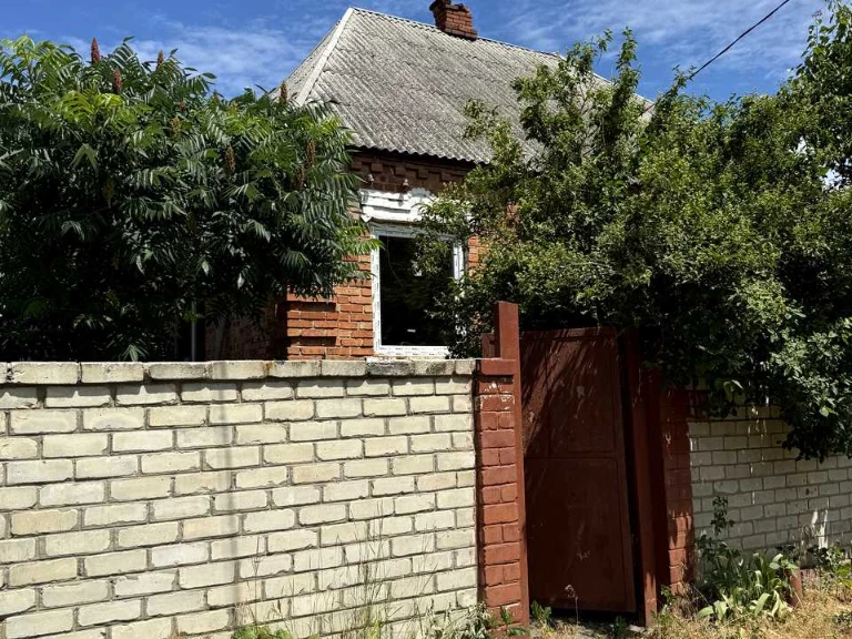 Будинок. Харків, Басейна вул.