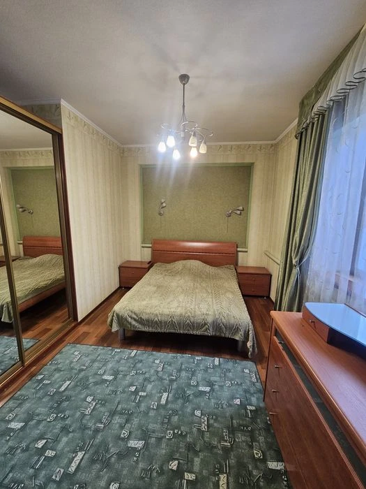 Дом 206м²  пр-кт Аэрокосмический (Гагарина).