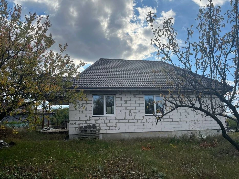 Продам власний будинок  в Харкові