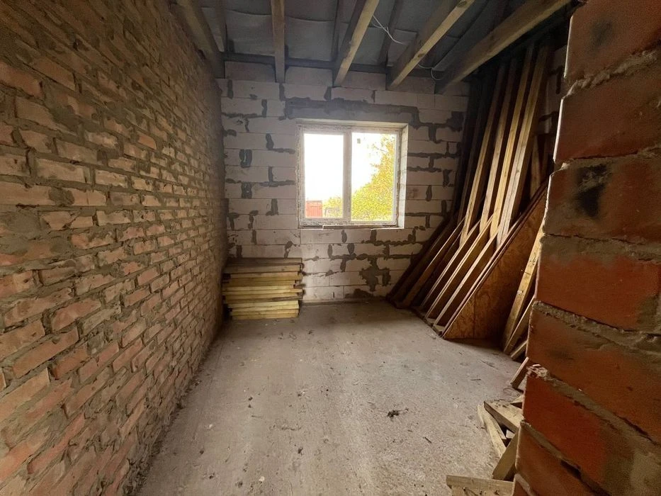 Продам власний будинок  в Харкові