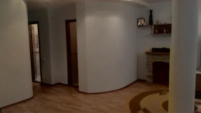 продам 2-к квартиру Алана Шепарда 14