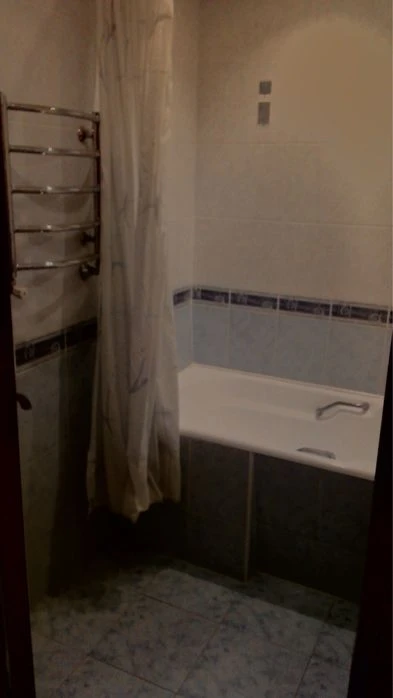 продам 2-к квартиру Алана Шепарда 14