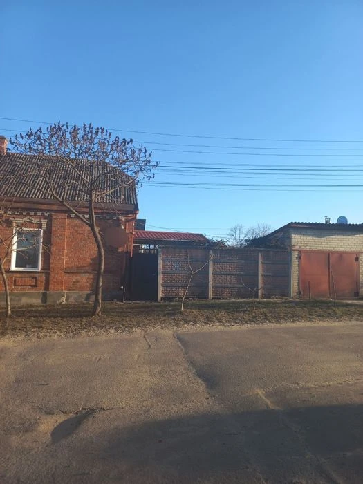 М.Холодная Гора, продам 2 дома на одном участке, ул.Погранич