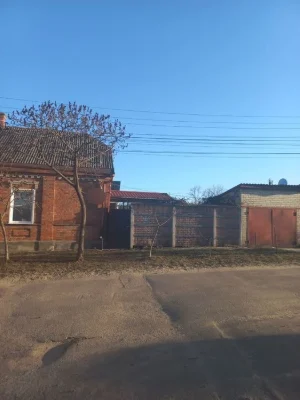 М.Холодная Гора, продам 2 дома на одном участке, ул.Погранич