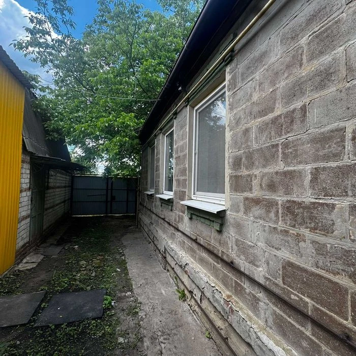 Продаж будинку 61 м² на ділянці 6 соток