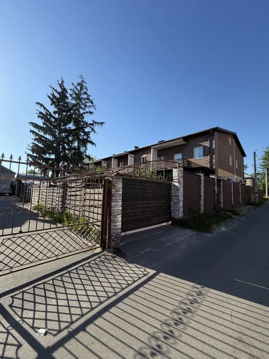 Продаж таунхауса , Салтівське шоссе,  67
