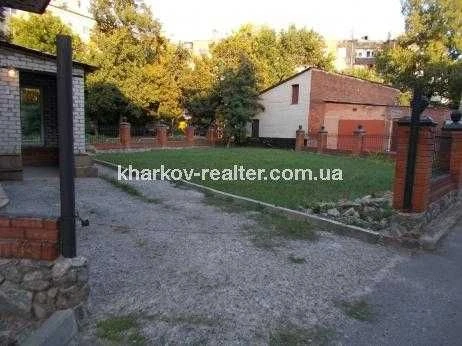 Ga  Продам 2 пов. будинок, пр-т Героїв Харкова (м. Захисникі