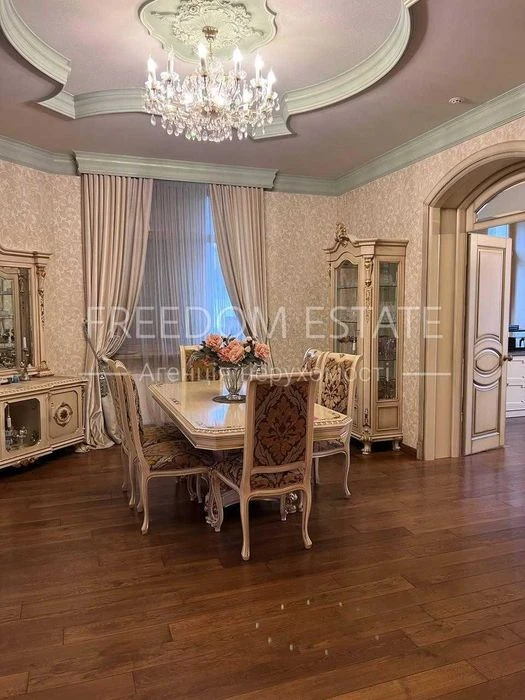 785тыс.$ Роскошный особняк 450 м2 / Дом в Парк Хаус / Резиде